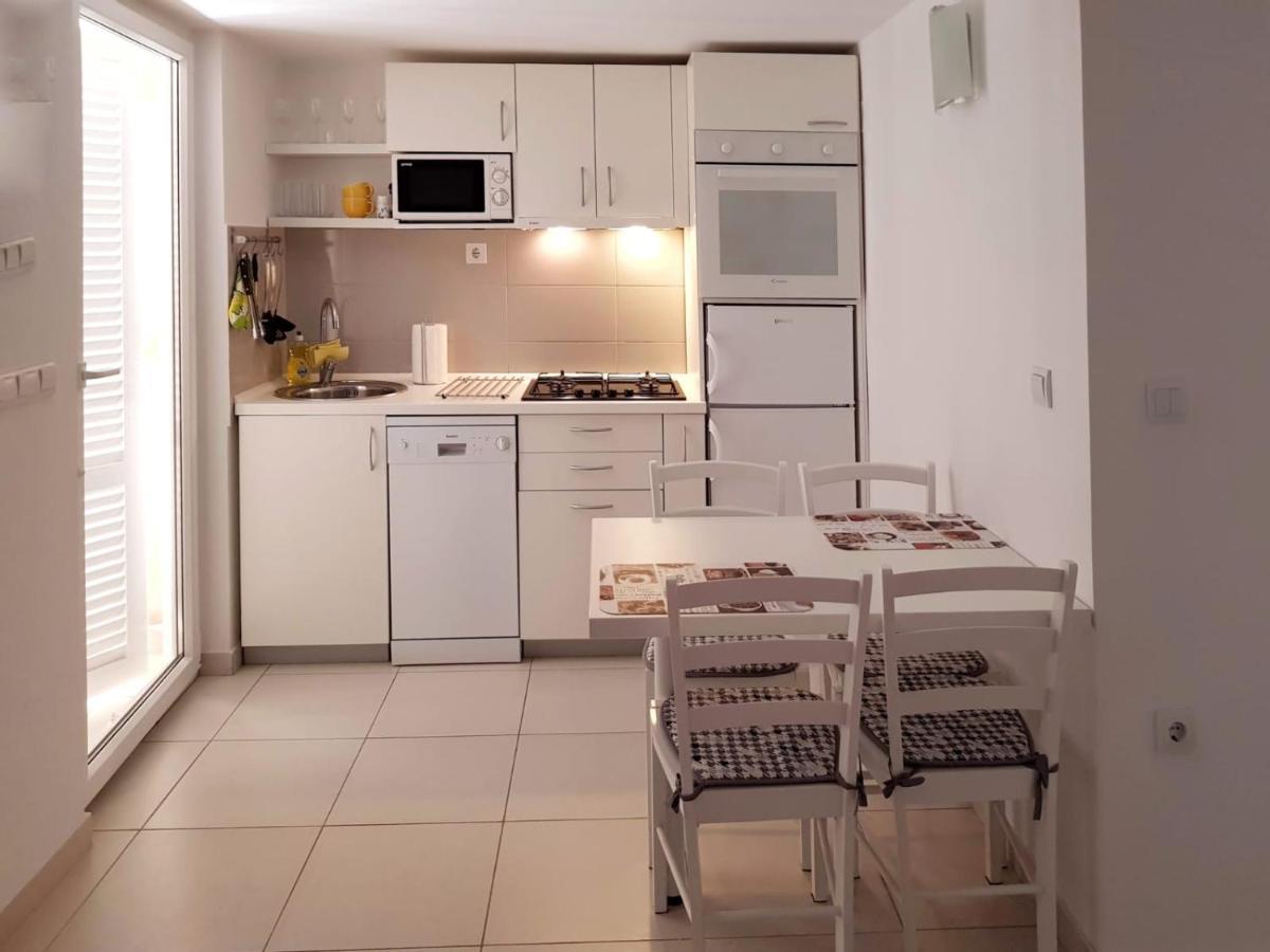 Apartmani Vrancic Мандре Екстер'єр фото